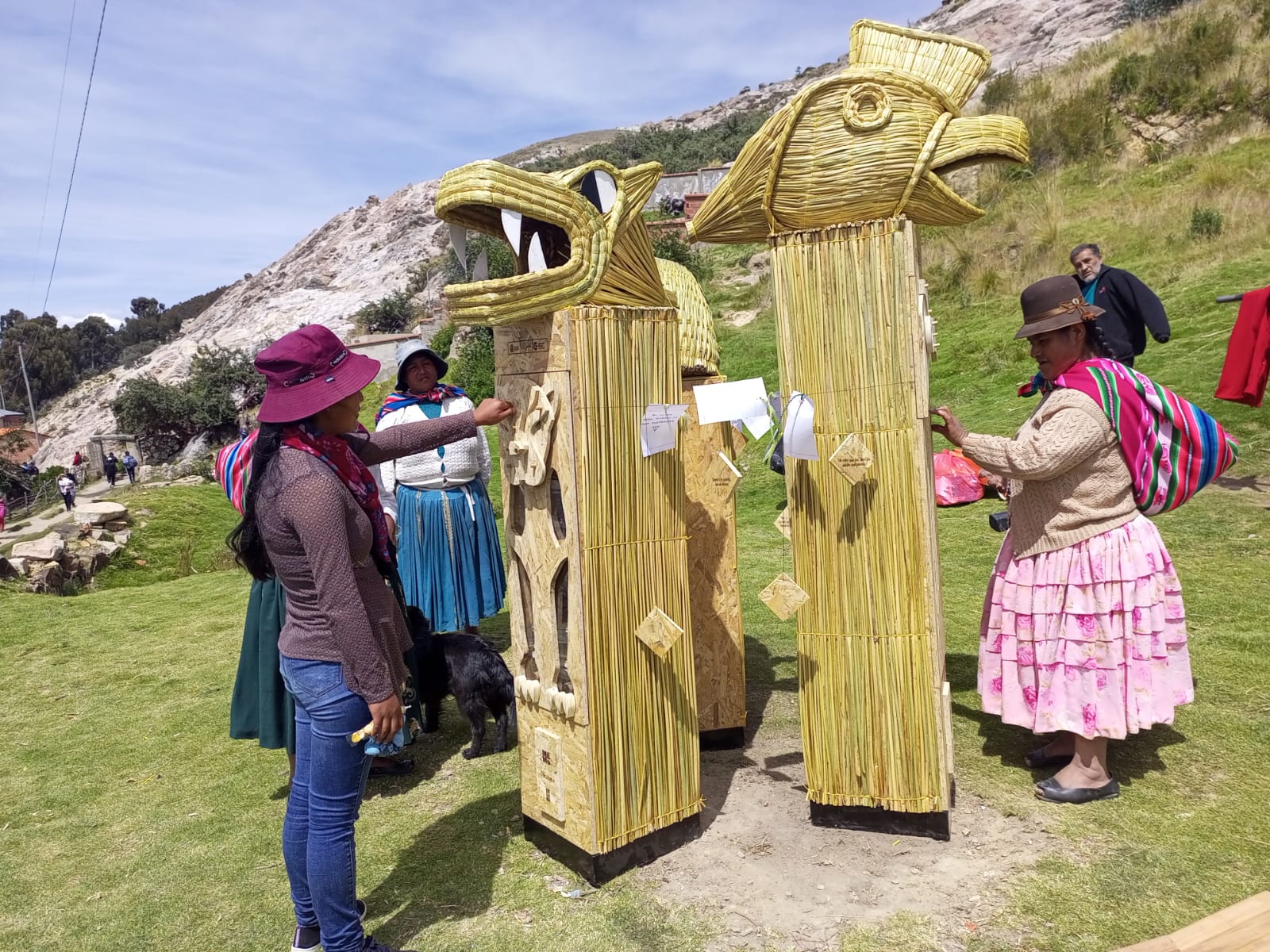 Foto: MEMo en la comunidad de Challapampa (Lago Titicaca)