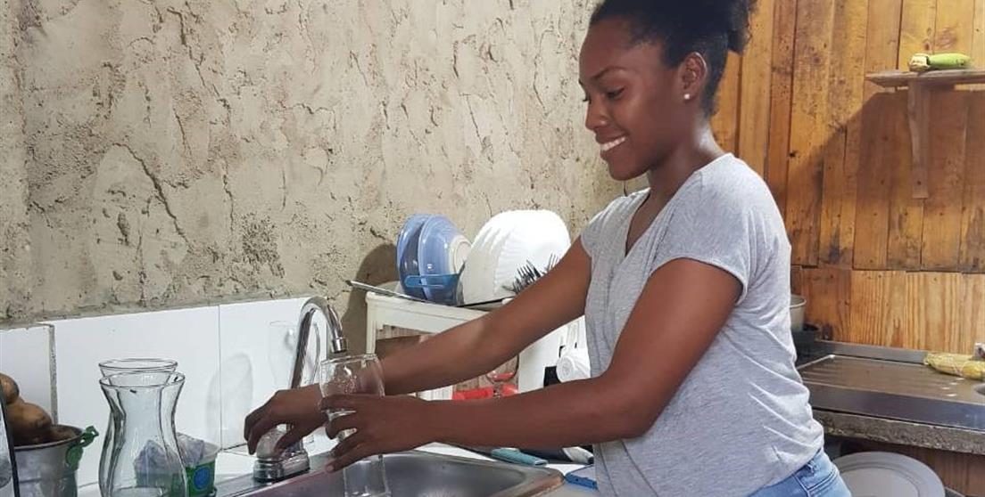 Agua para los habitantes de Villahermosa, en Cartagena de Indias