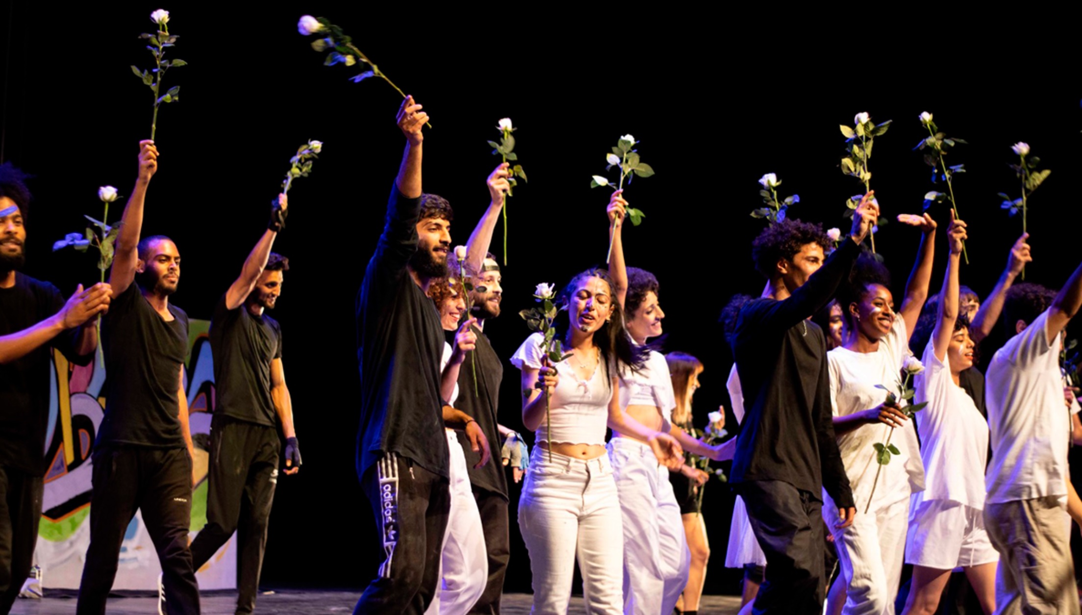 Taller ACERCA  de formación en danza y deportes urbanos  