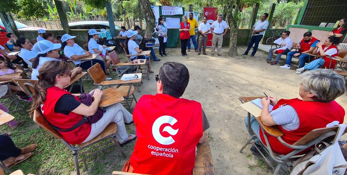 Representantes de Comunidades Autónomas y de la AECID visitan de manera conjunta la acción humanitaria española en Honduras