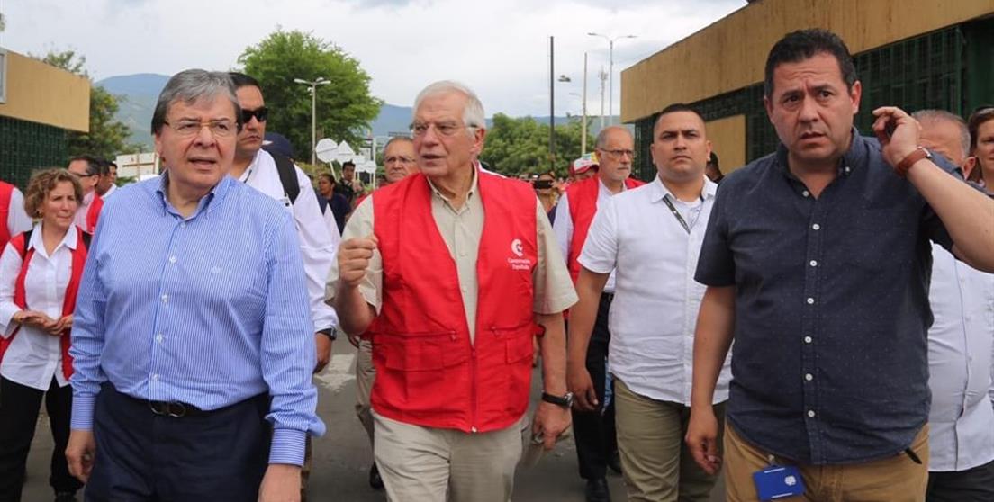 Borrell en Colombia