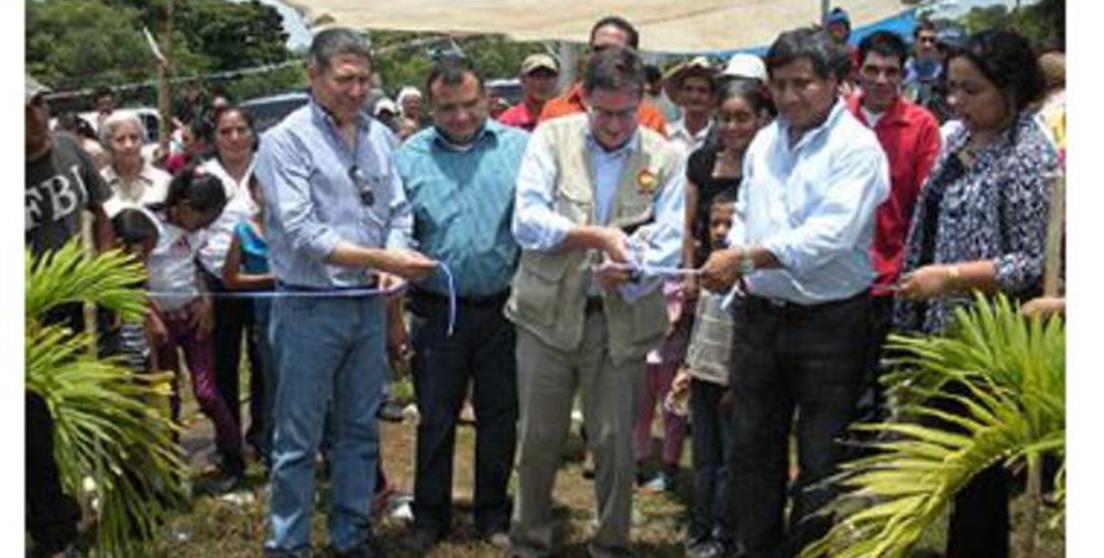 Inaugurado el primer proyecto de una serie que beneficiarán a más de 200 mil personas en Honduras, en La Unión, Comayagua.