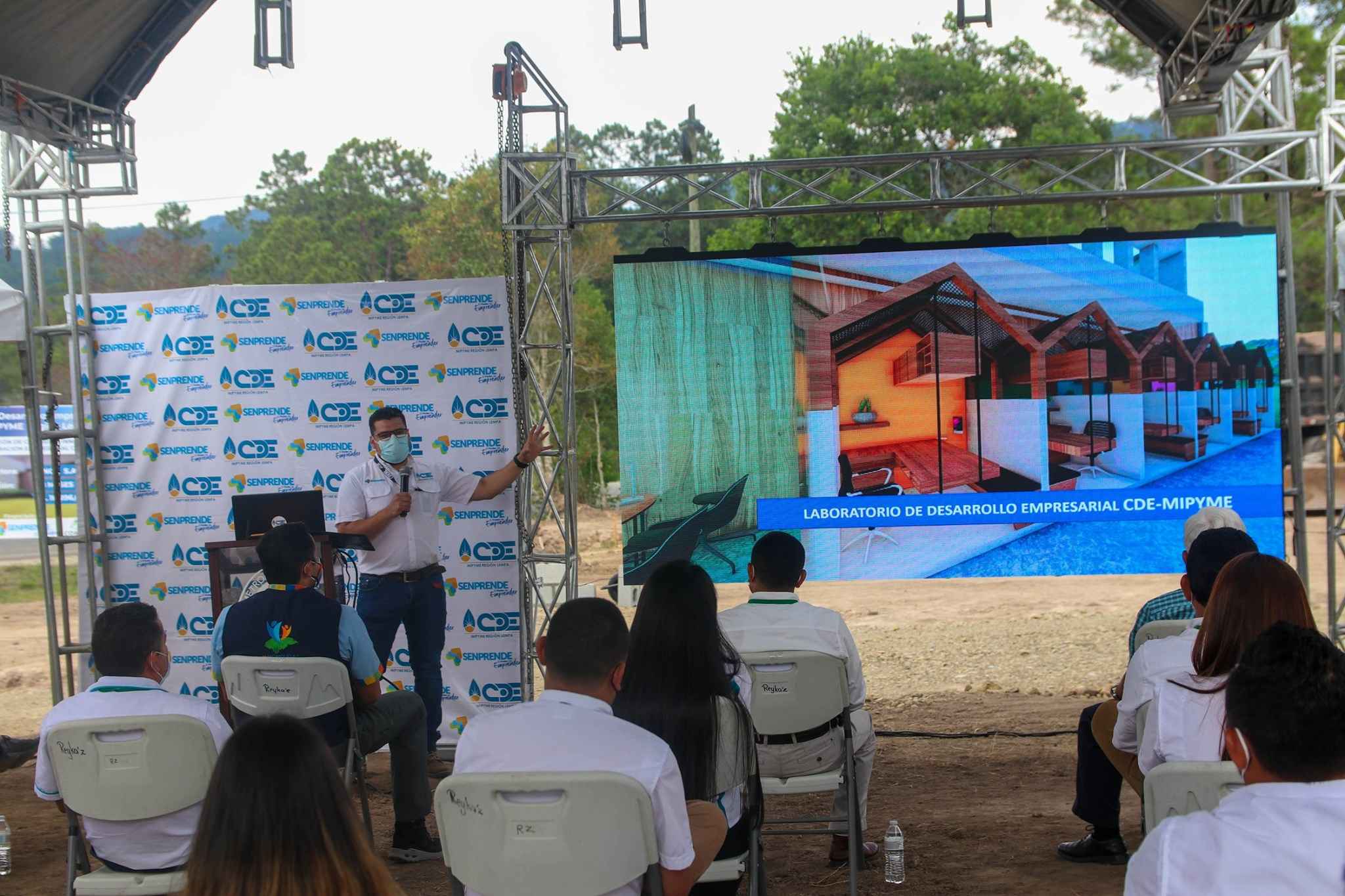  Inicia la construcción del primer Centro de Innovación e Incubación Empresarial de Honduras