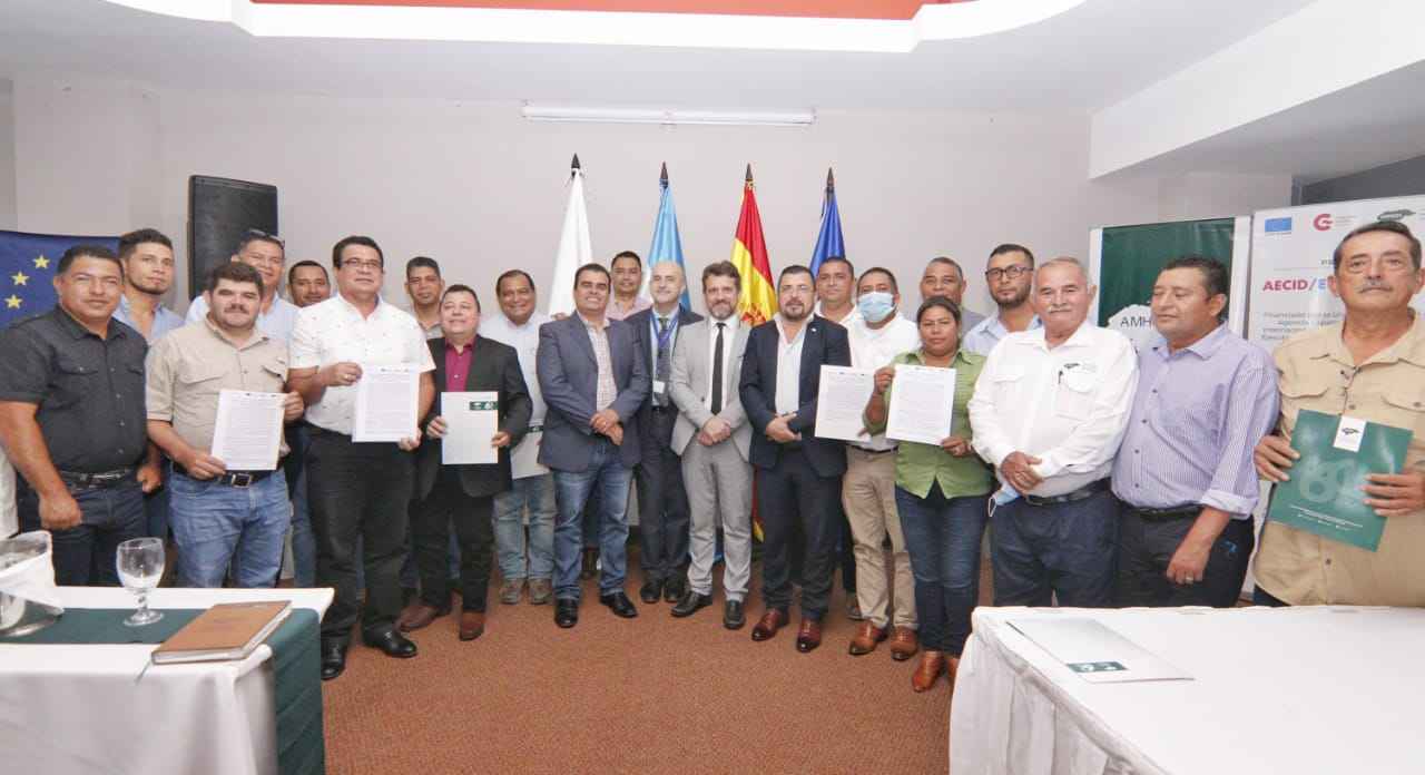AMHON y alcaldes de 39 municipios consolidan alianza para reducir la pobreza y malnutrición de ...