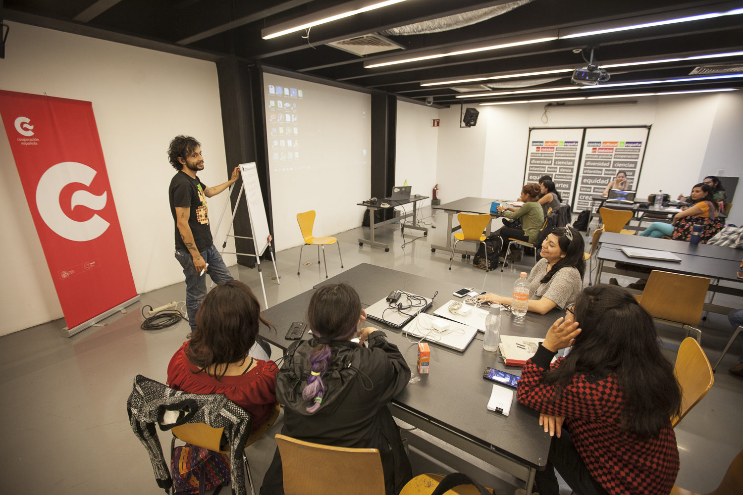 Anmate Taller de creacin audiovisual para formadores