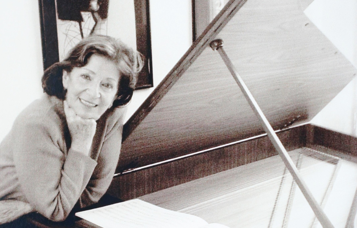 Lidia Guerberof Hahn, clavecín