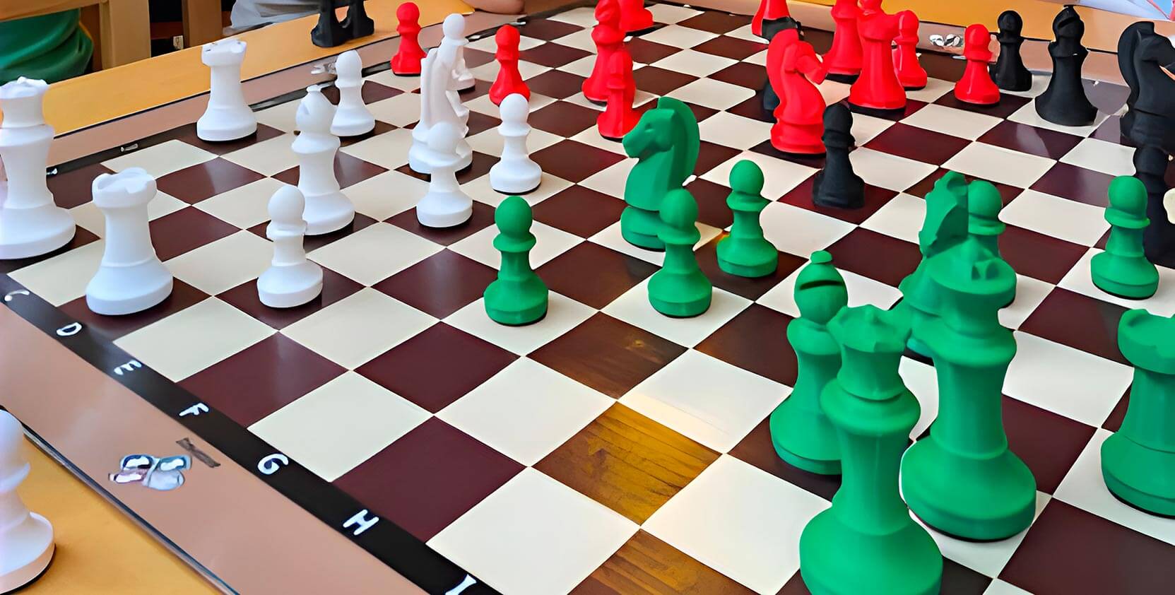 Quaternity encuentro de juegos de mesa