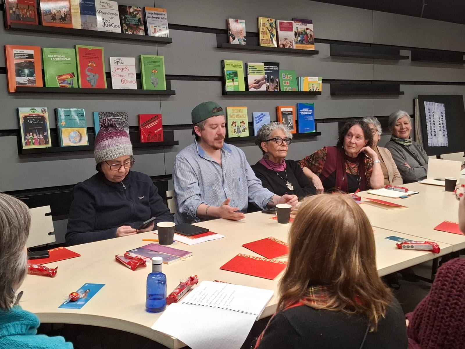 Club de Lectura Abierto "Molinos de viento"