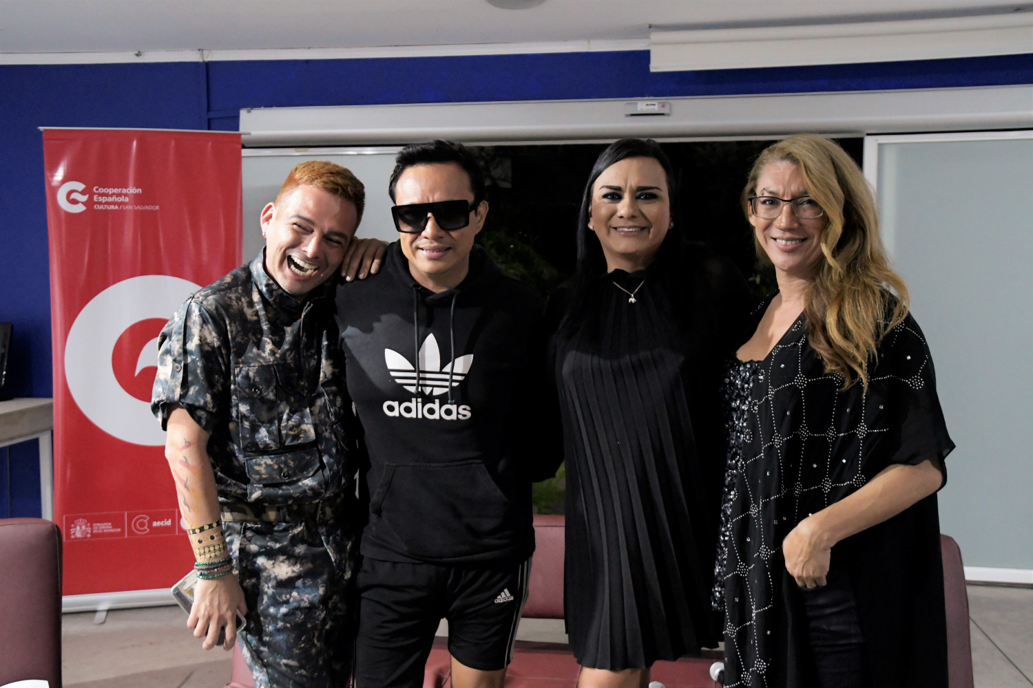 Pioneras del ballroom en El Salvador