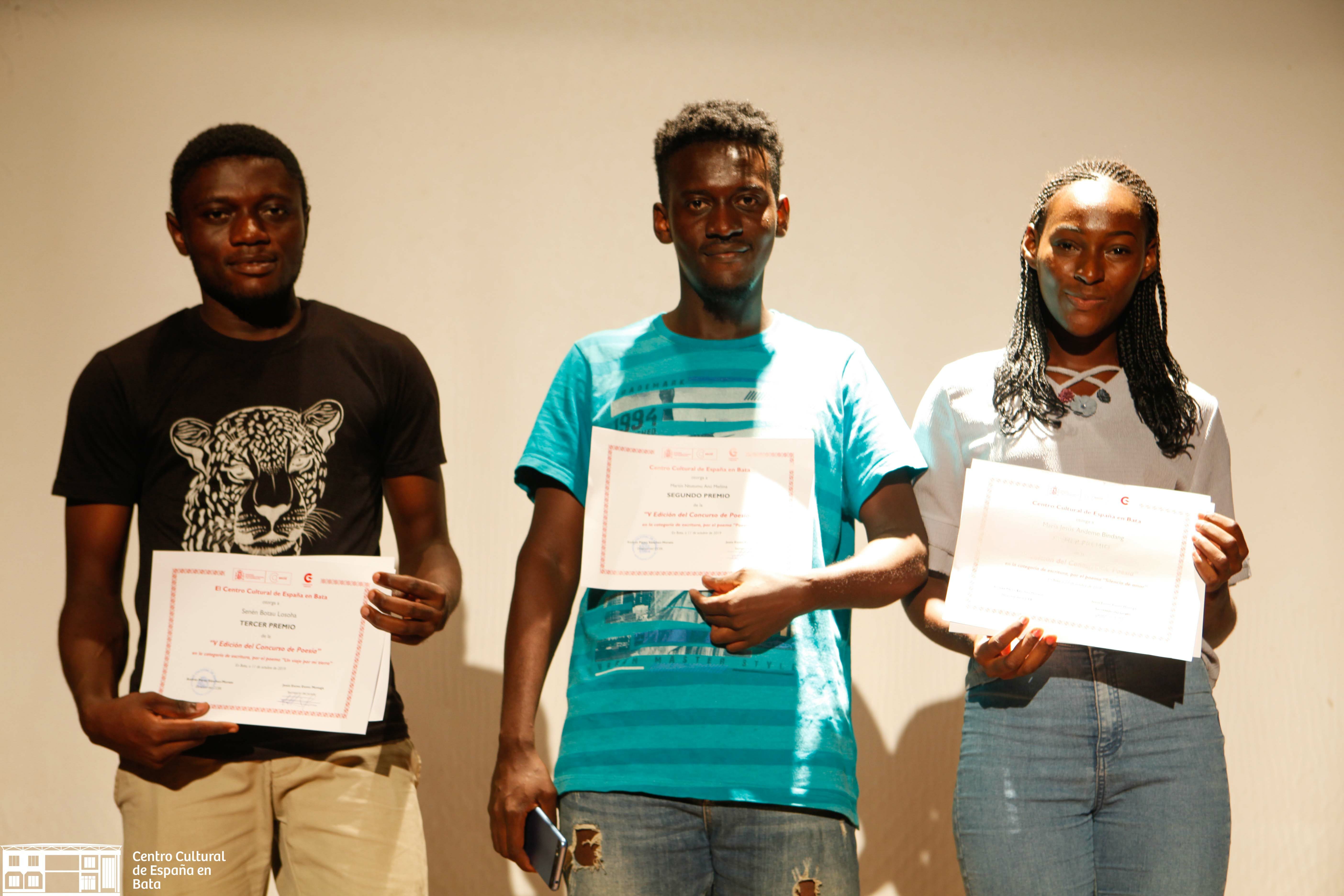 ESTOS SON LOS TRES GANADORES DEL V CONCURSO DE POESA