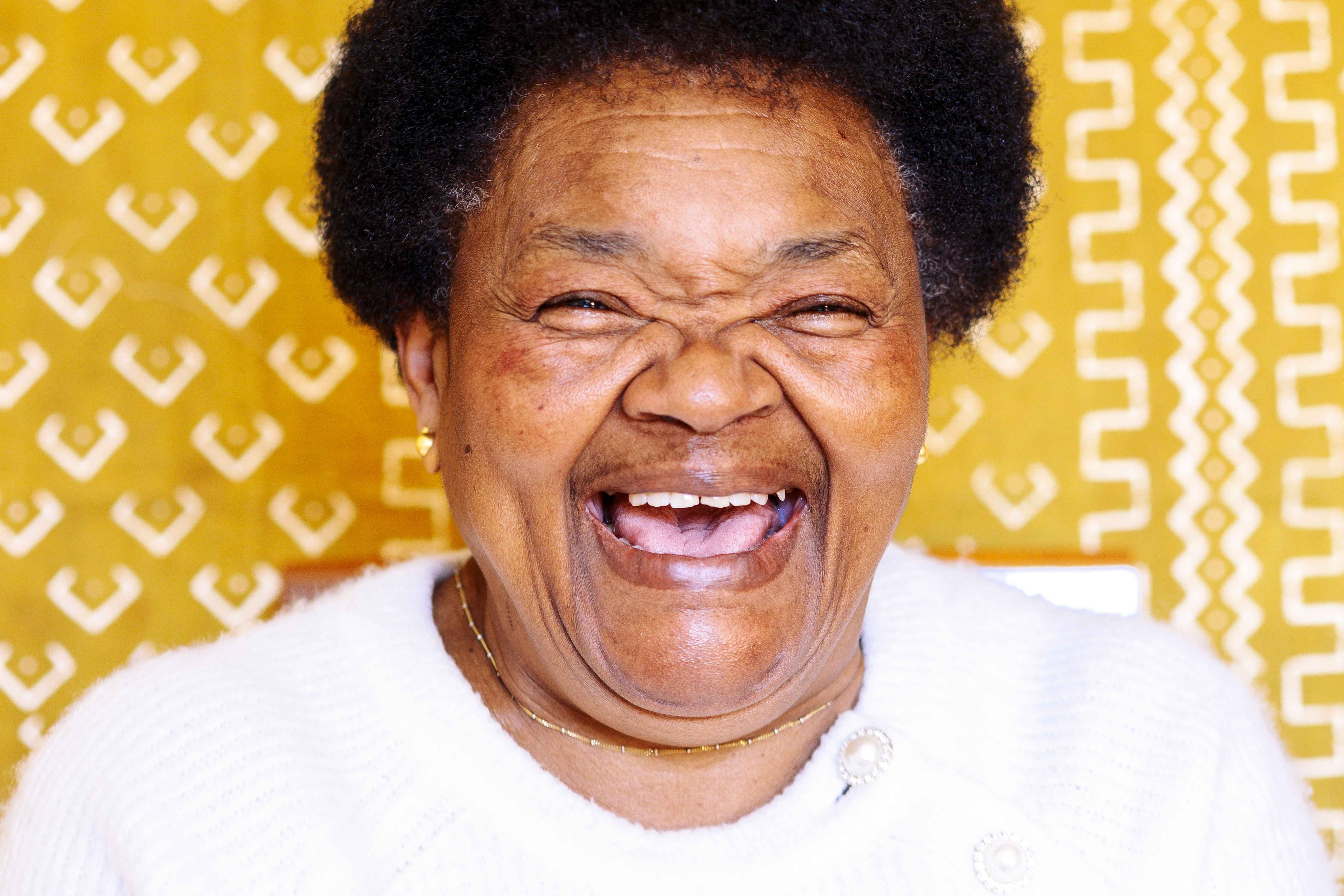 Afromayores. Historias anónimas para hacer historia