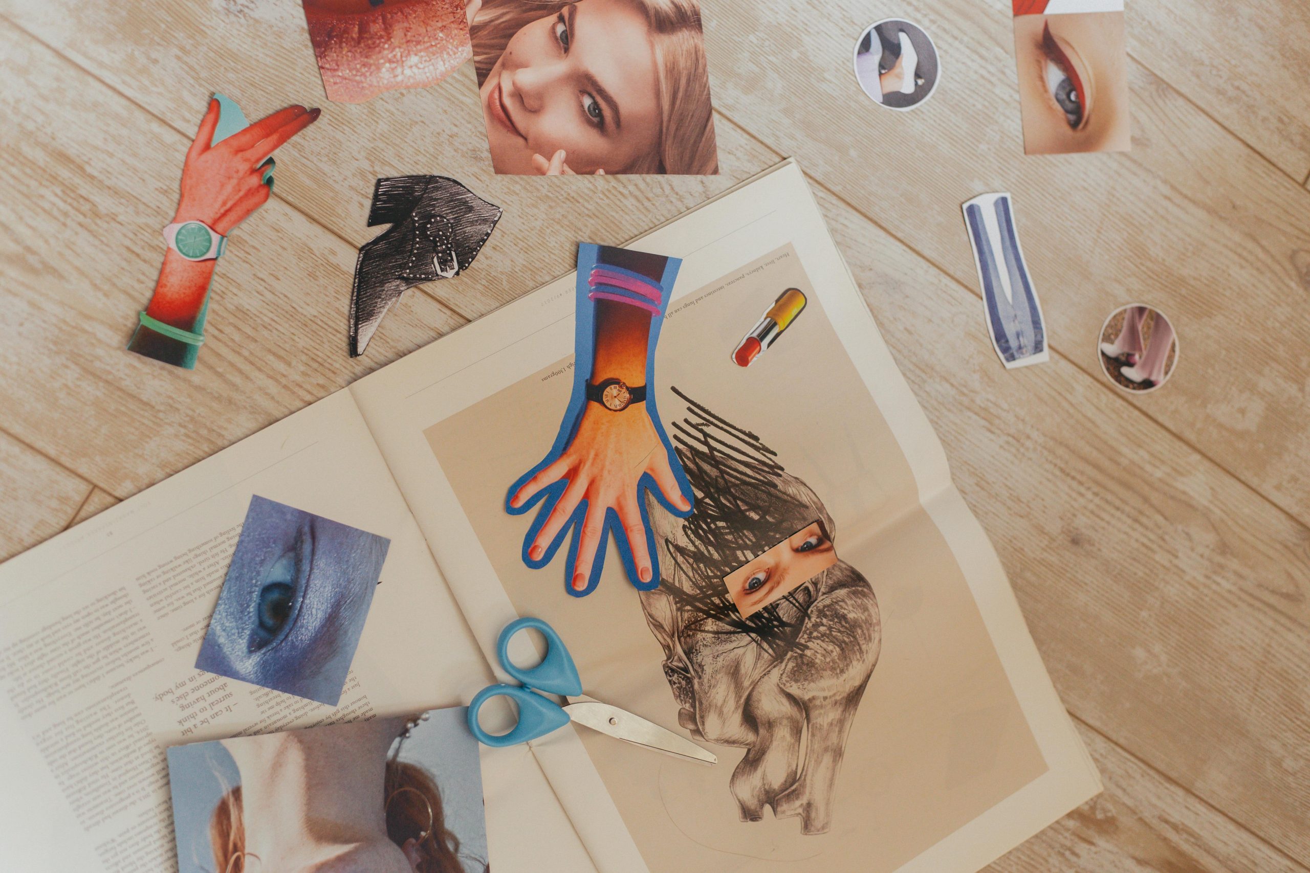 Taller de Collage Surrealista