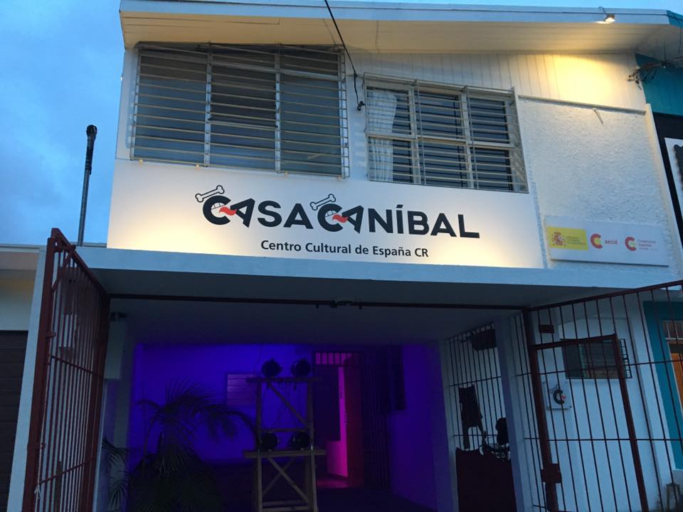 Fachada Casa Canibal