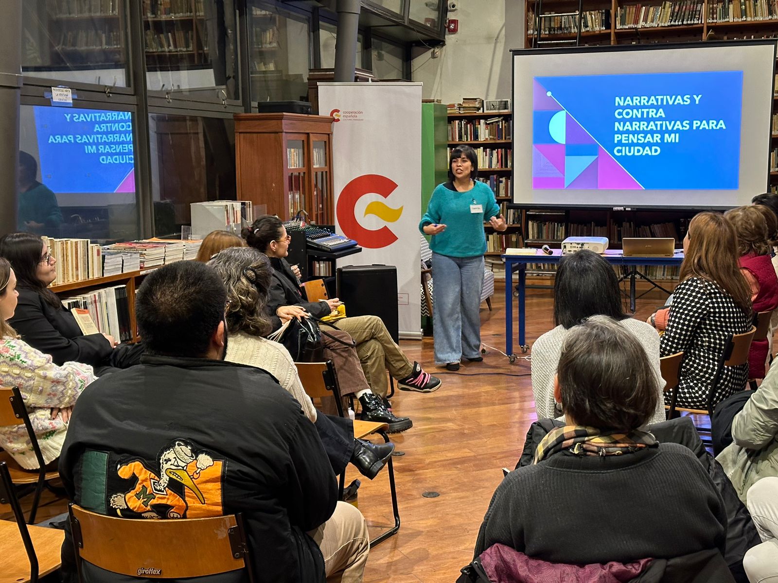 Programa ACERCA de capacitación para profesionales en el sector cultural