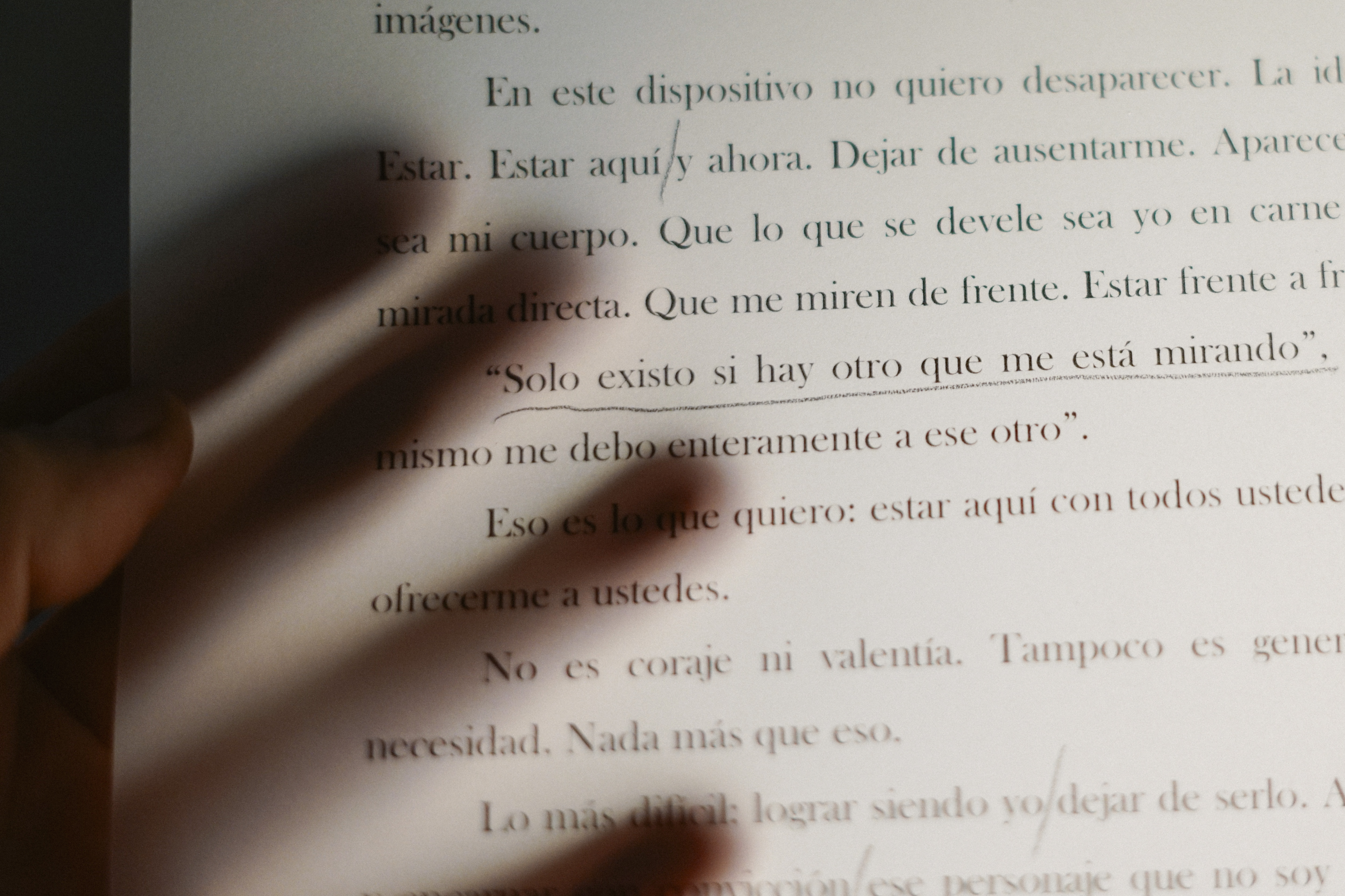 Natalia Mirza analiza Dispositivo 3