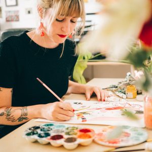 Retrato de la ilustradora Maria Hesse