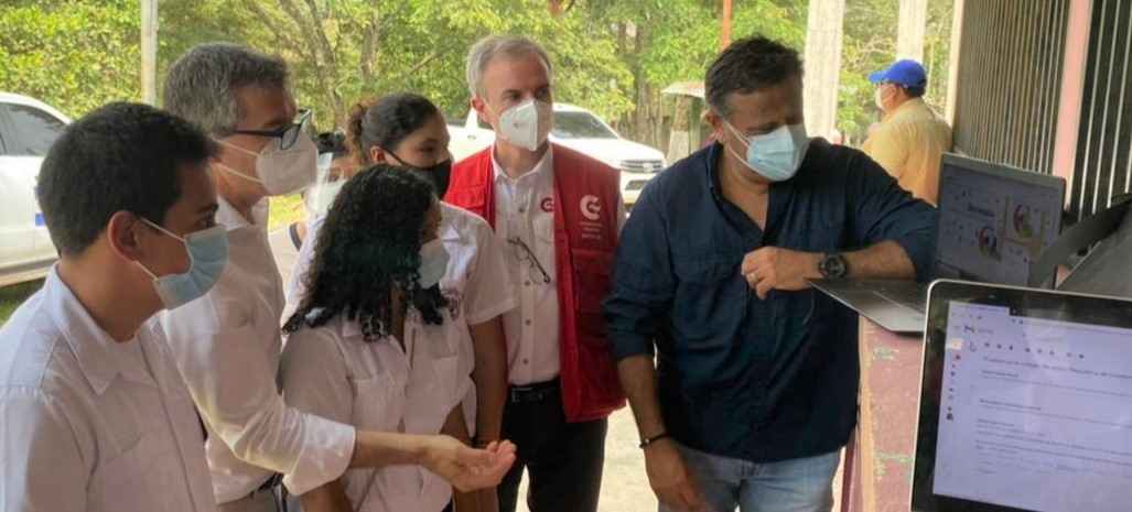  Empresa española proporciona conectividad y teleeducación por satélite de forma gratuita a 15 escuelas y comunidades rurales de Honduras