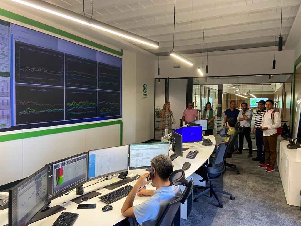 Aguas de la Sierra de Montecillos fortalece su gestión gracias al intercambio con el prestador de aguas de Sevilla, EMASESA 