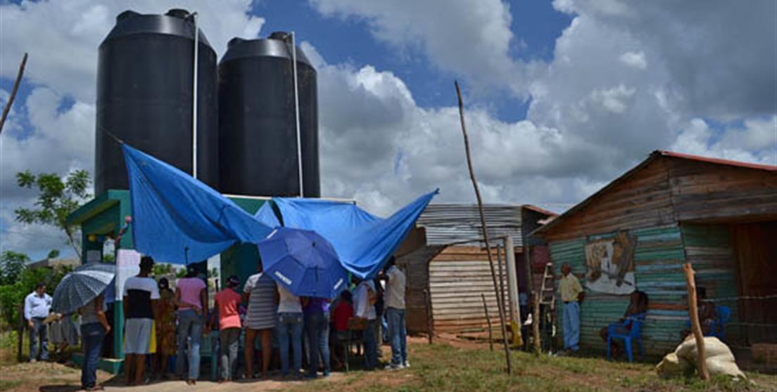 Minisistemas de agua potable mejorarán las condiciones de vida de 2.150 personas en las comunidades rurales de Monte Plata, República Dominicana.