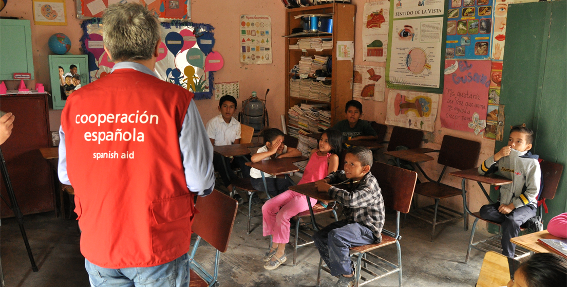 Visita a un centro educativo de Santa Rosa De Copán