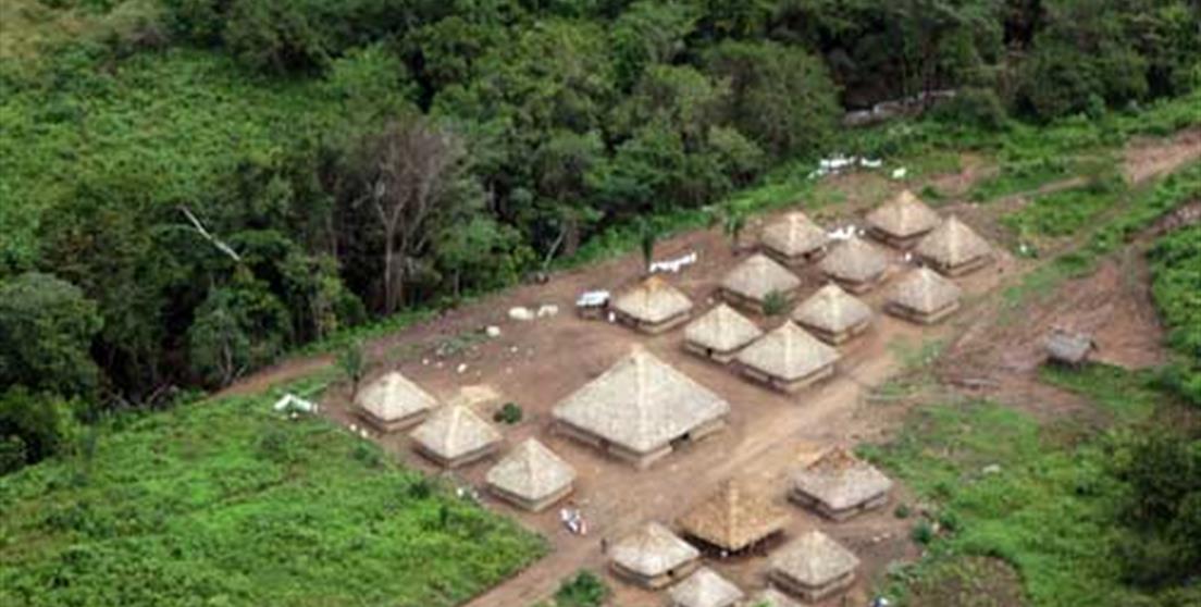 Vista de un pueblo tradicional dentro del cordón medioambiental